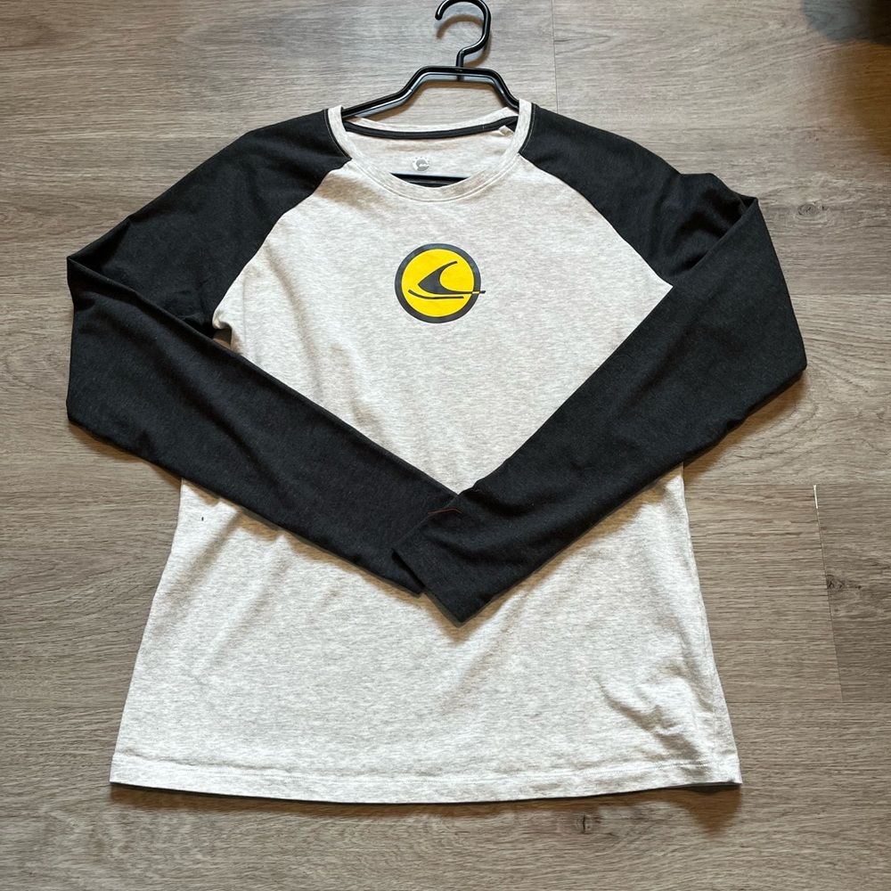 NWOT Ski Doo Baseball Tee
